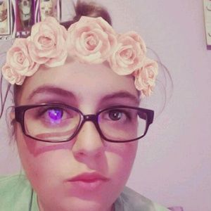 Meet your Posher, Malissa